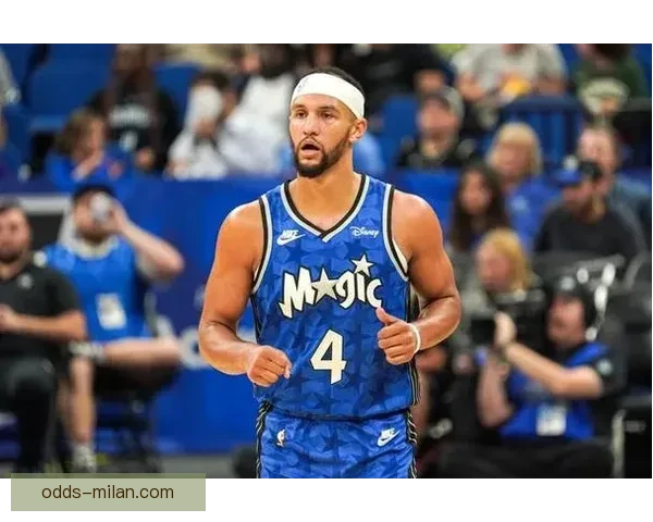 NBA罚款风波 庄神动作萨格斯扔牙套各被罚两万五千美元